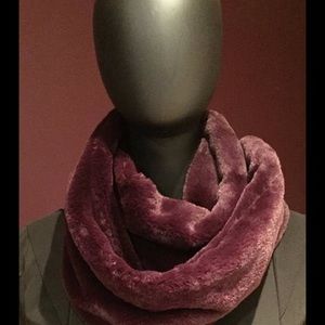 COPY - Calvin Klein Faux Fur Scarf